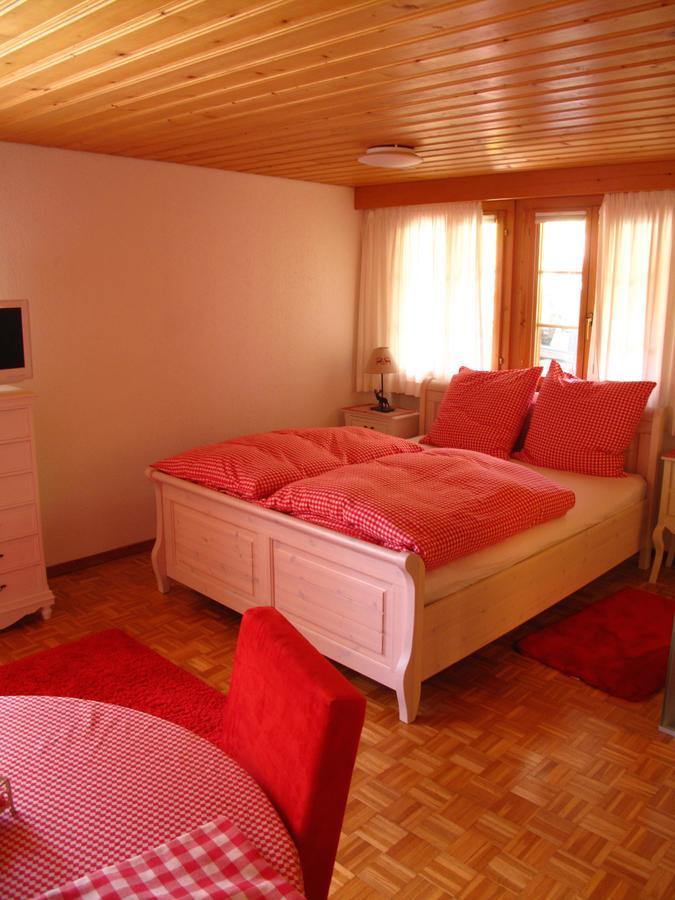 Bergluft Bed & Breakfast Lenk Ngoại thất bức ảnh
