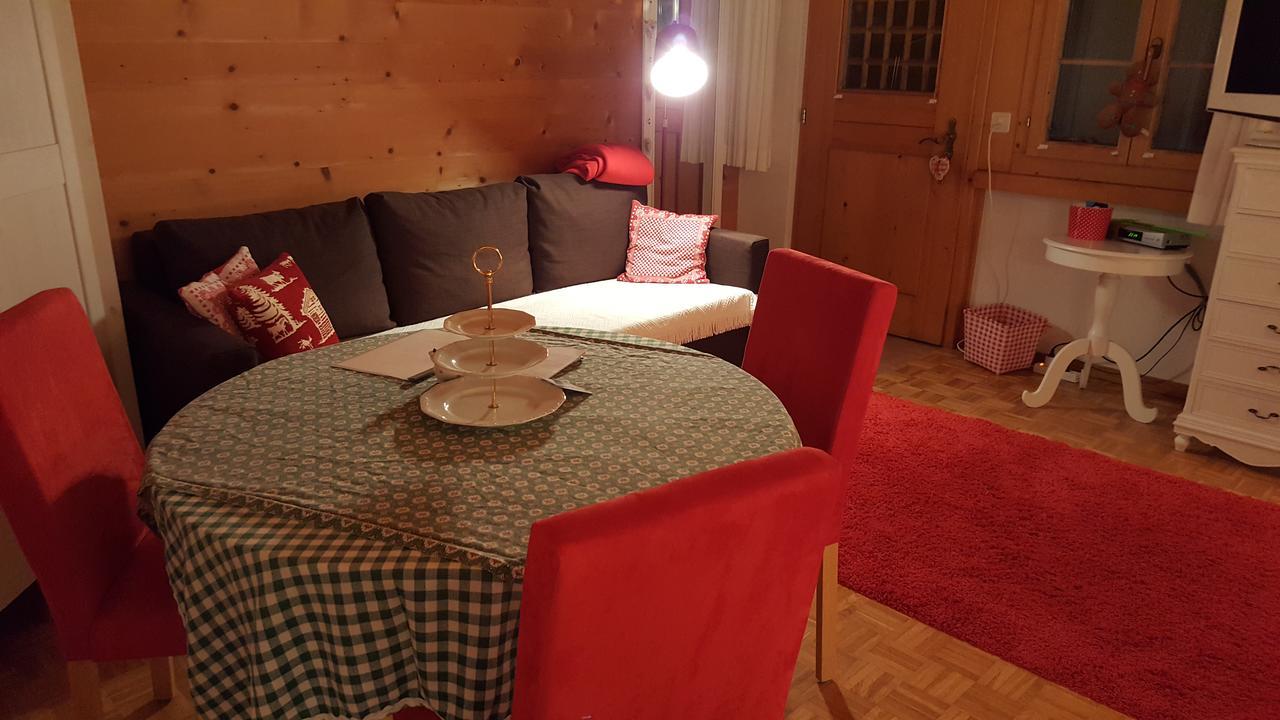 Bergluft Bed & Breakfast Lenk Ngoại thất bức ảnh